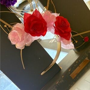 Chic Floral Headband with Red and Pink Blooms
